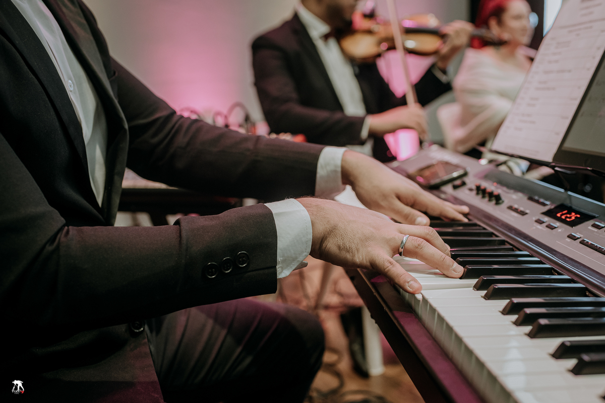 músicos na cerimônia de casamento  