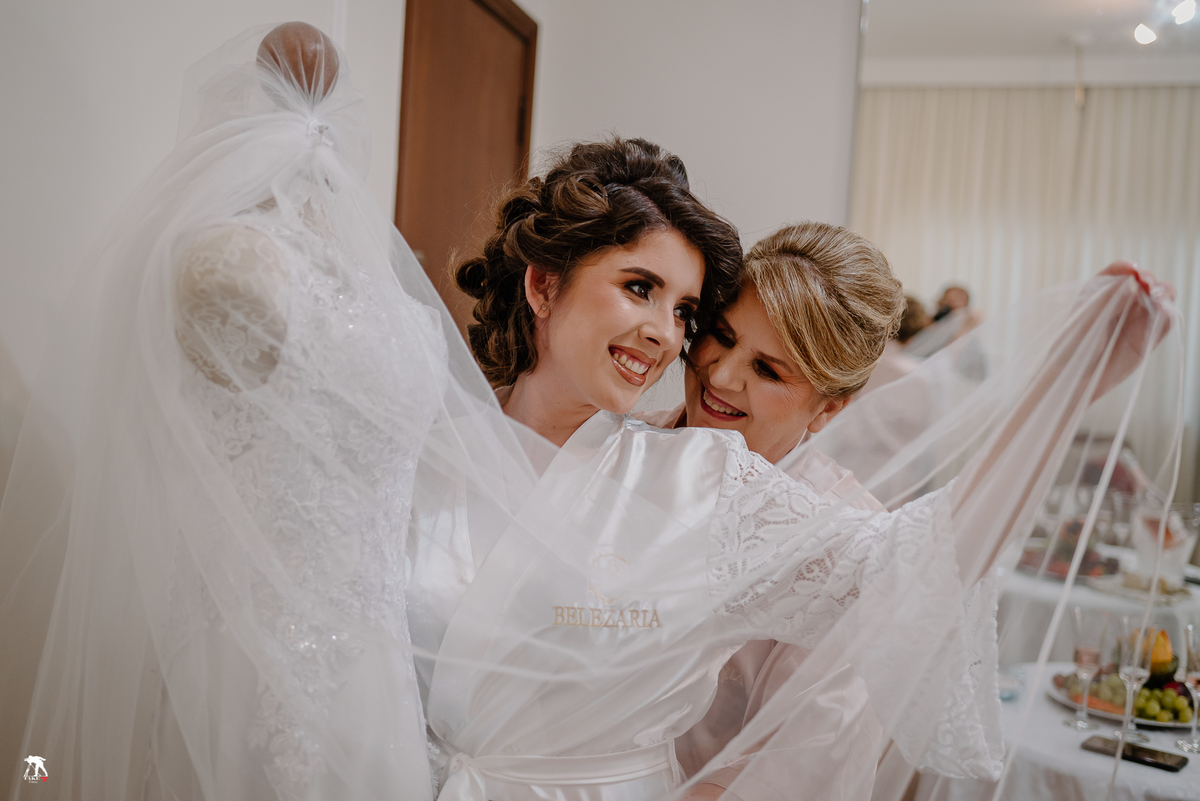 Noiva com a mãe 