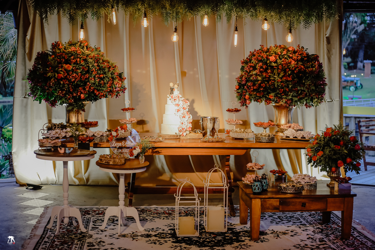 mesa do bolo no casamento 