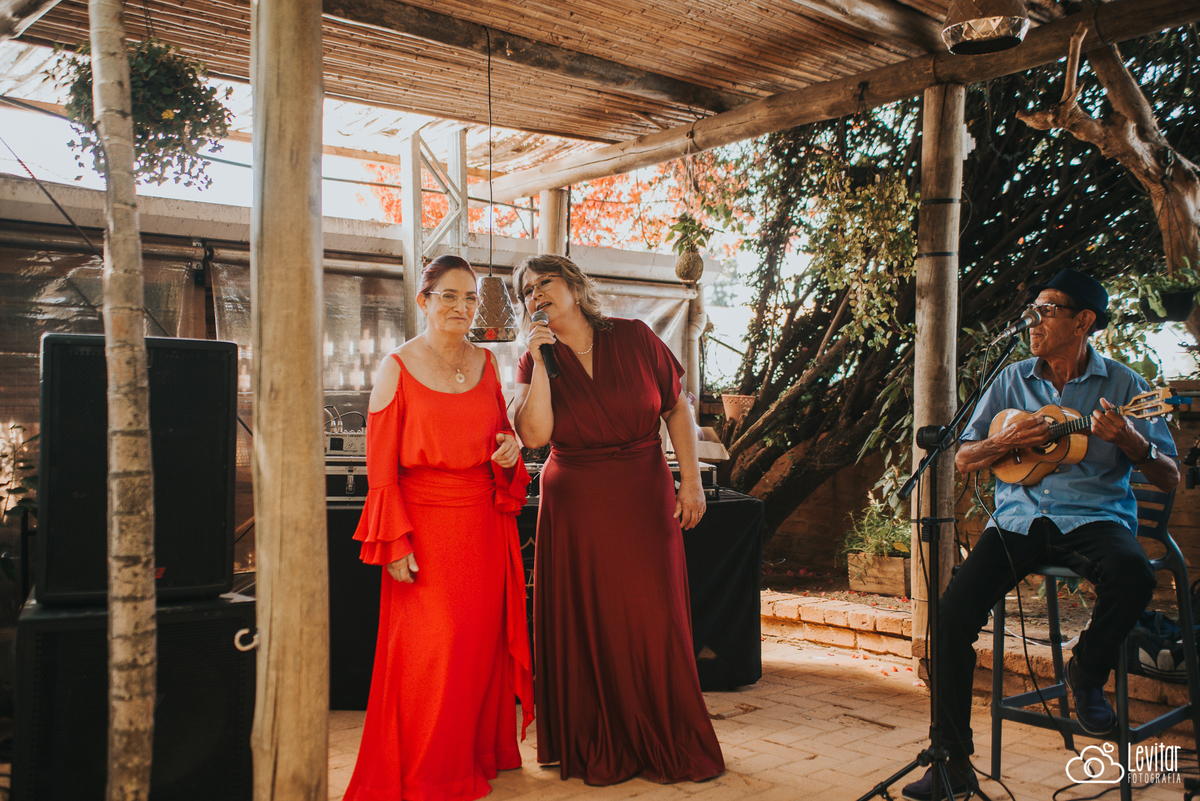 Casamento na Luciana Valladão Restaurante 