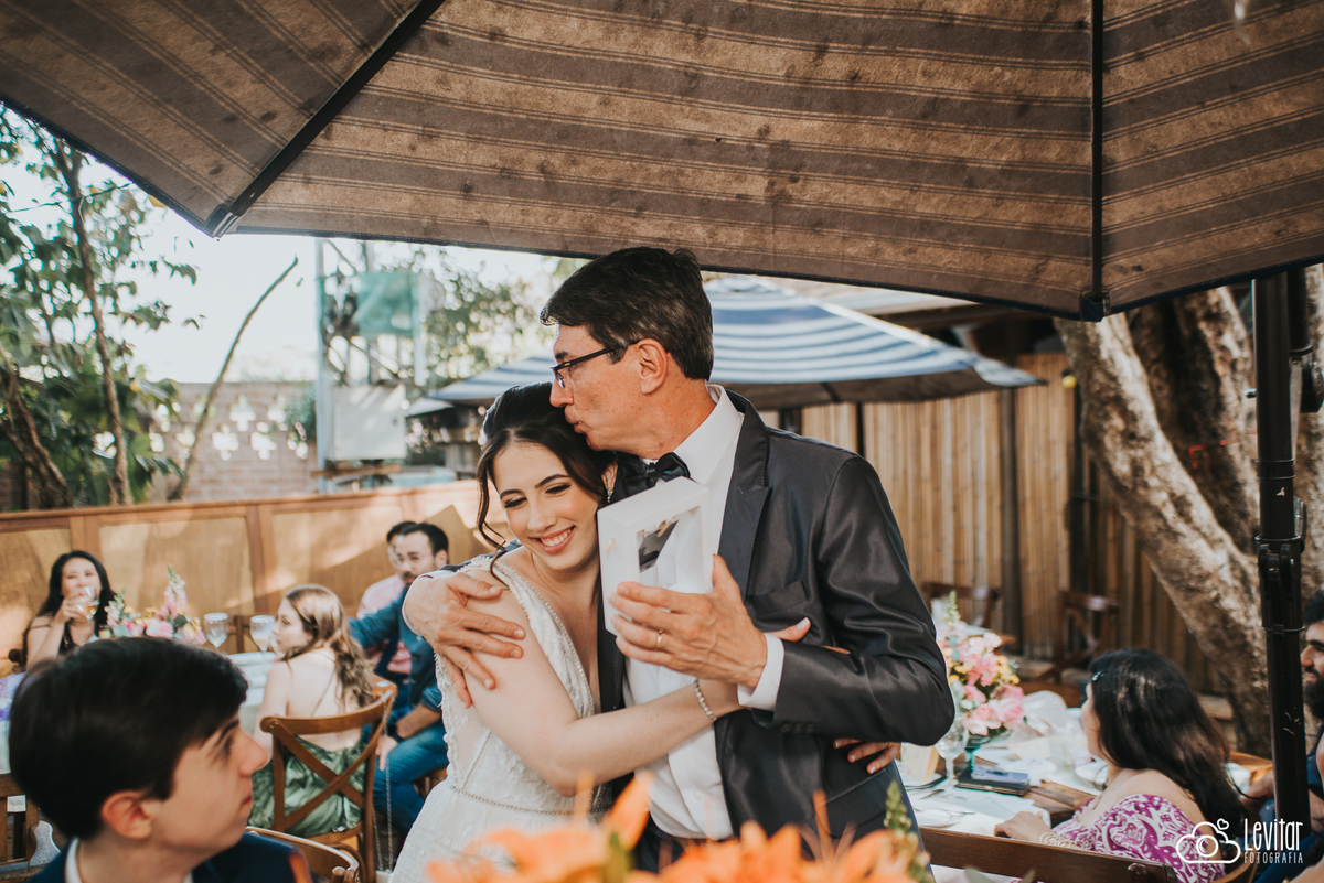 Casamento na Luciana Valladão Restaurante 