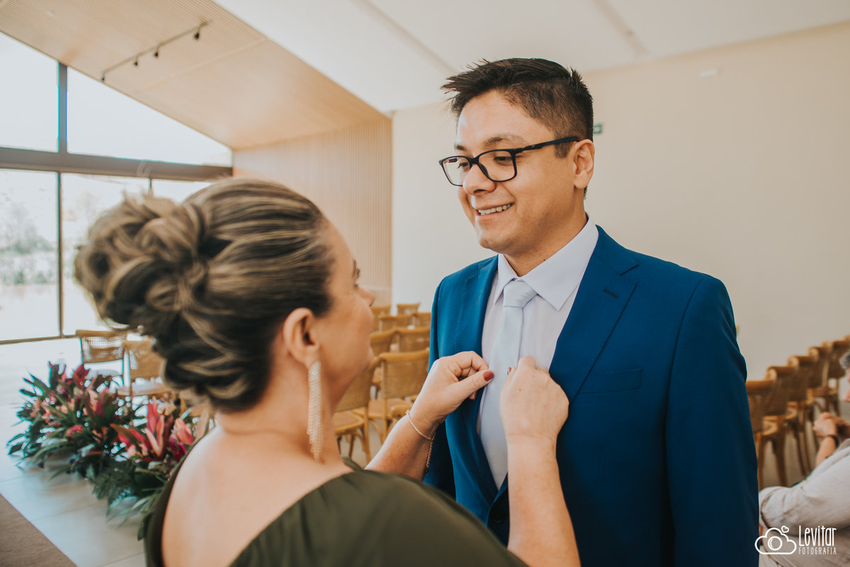 Mãe do Noivo e Noivo Casamento Recanto do Bosque Guaratinguetá SP