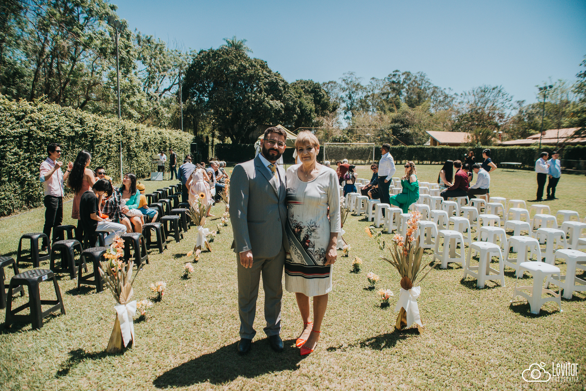 fotografia de casamento ao livre em são josé dos campos