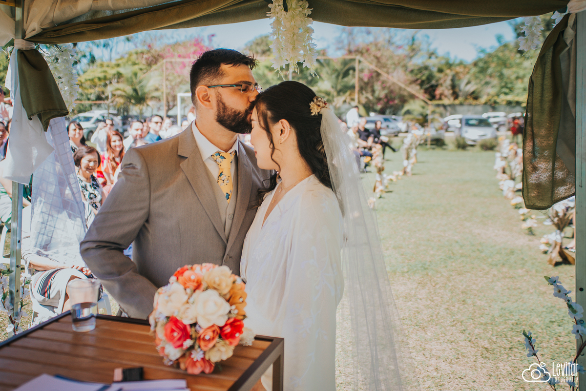 fotografia de casamento ao livre em são josé dos campos