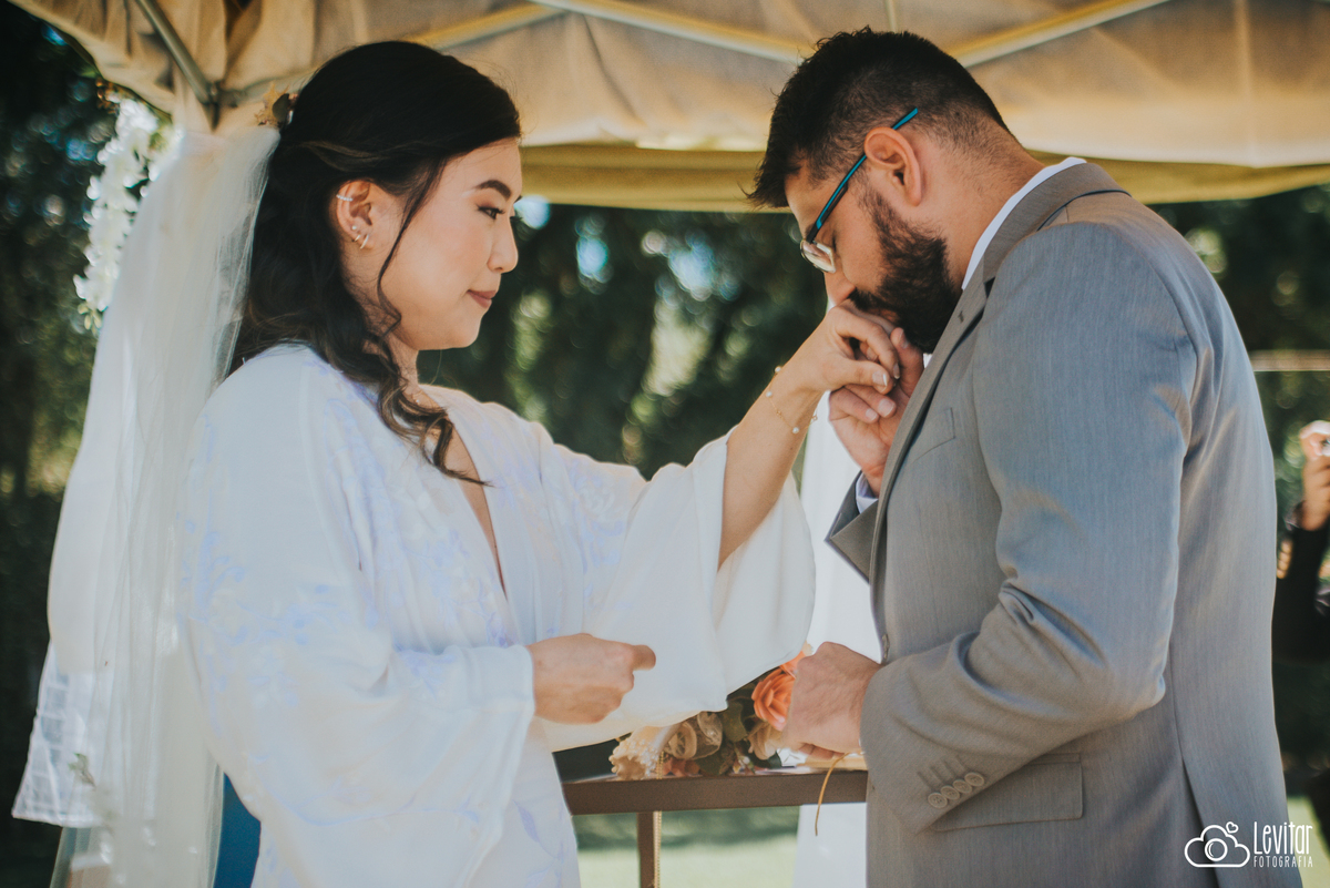 fotografia de casamento ao livre em são josé dos campos