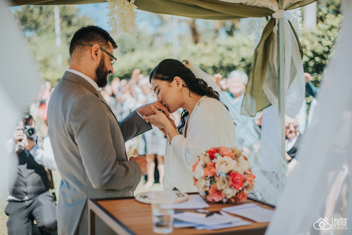 fotografia de casamento ao livre em são josé dos campos