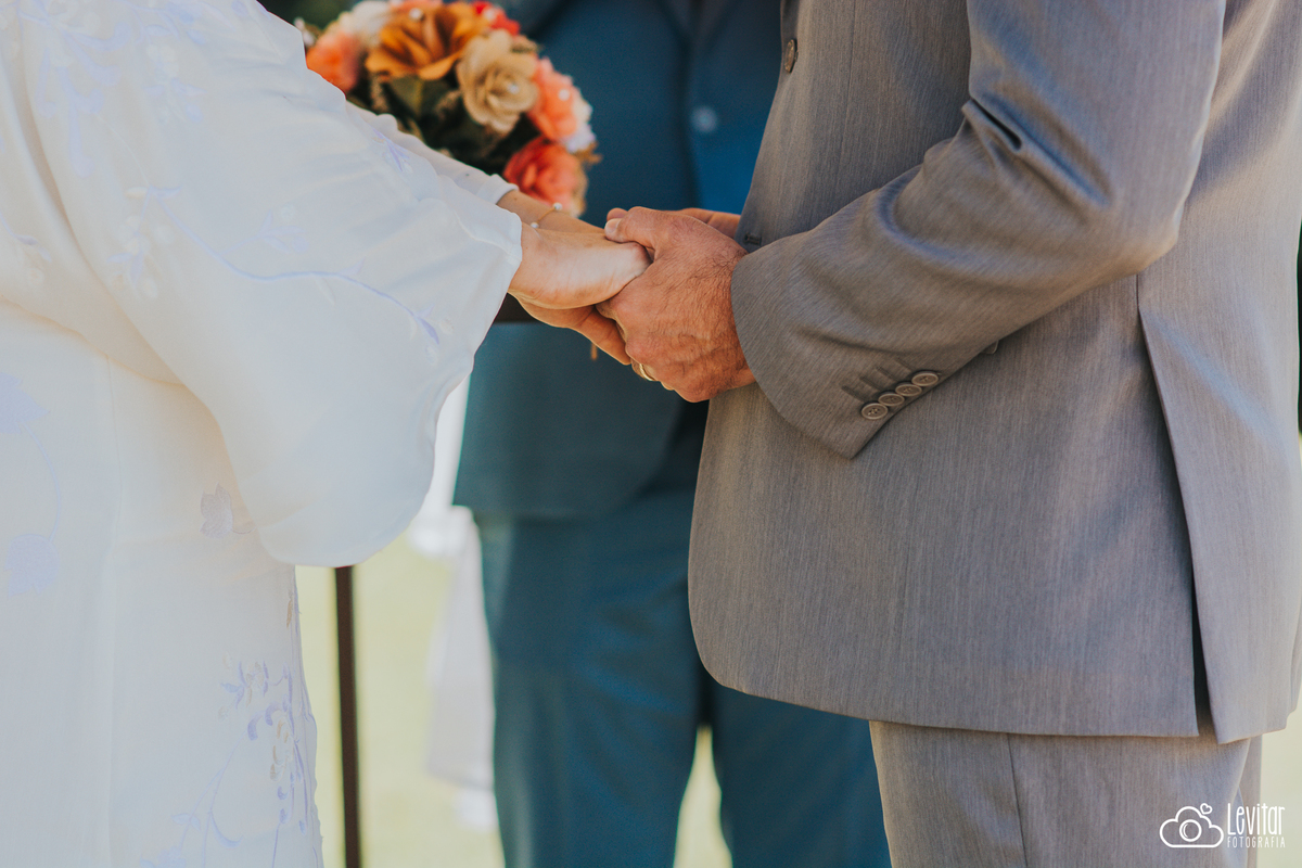 fotografia de casamento ao livre em são josé dos campos