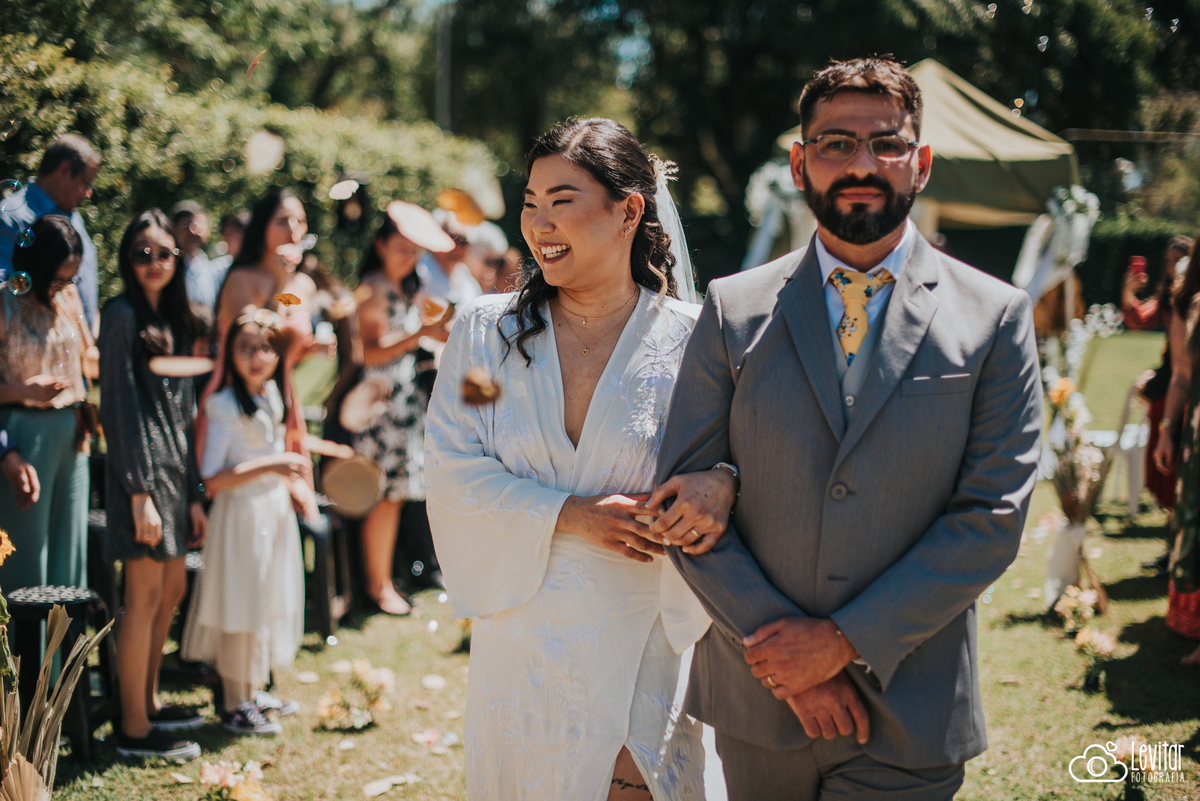 fotografia de casamento ao livre em são josé dos campos