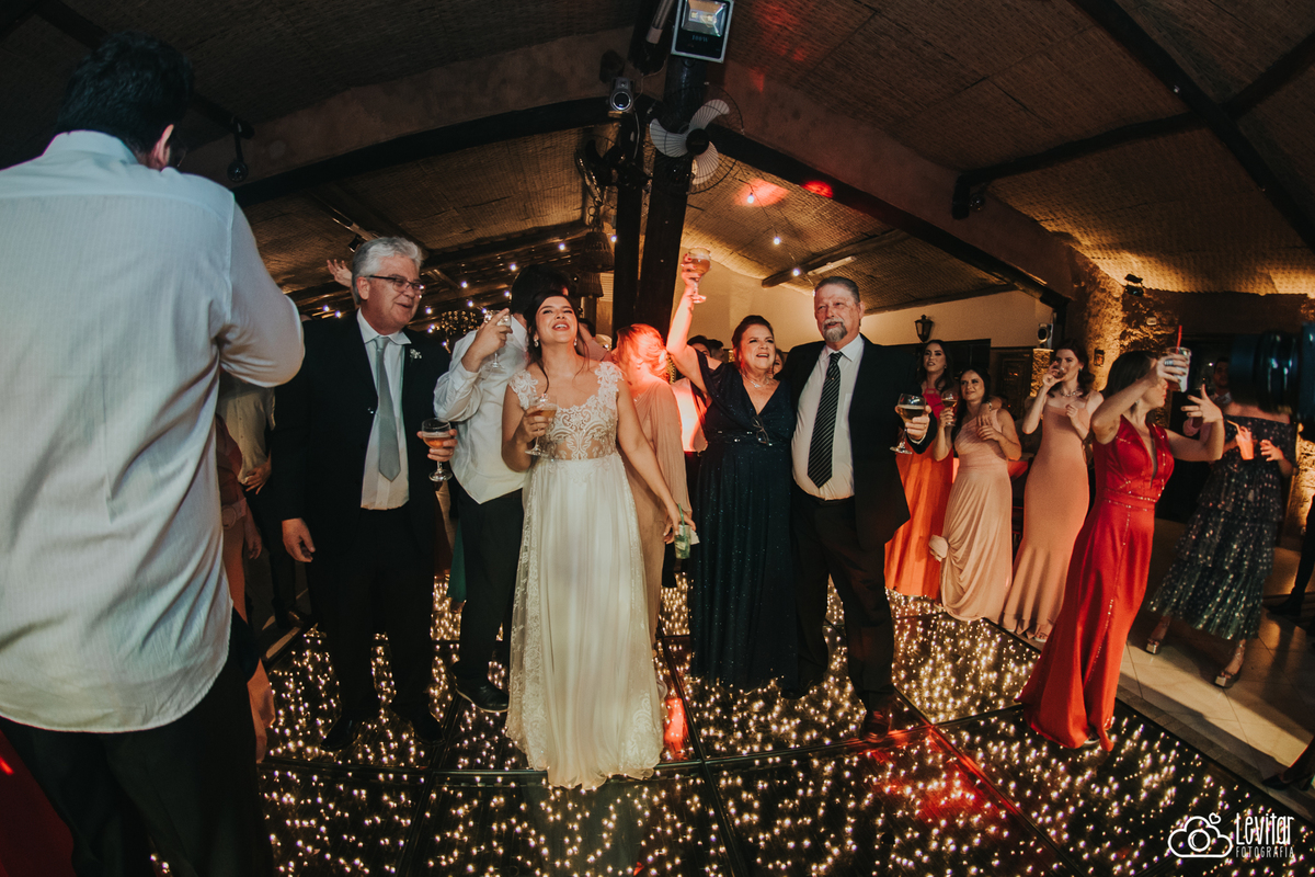 familia cantando Casamento no Recanto Vip