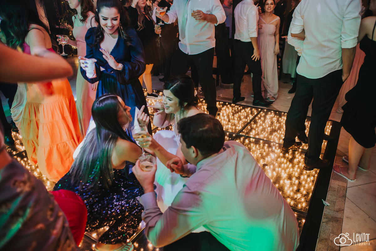 Casamento no Recanto Vip dançando pra valer 