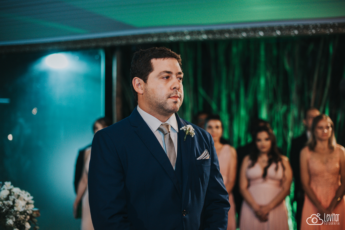 noivo ansioso Casamento no Recanto Vip