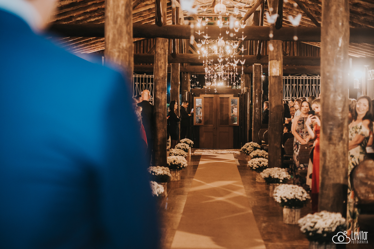 esperando a noiva entrar Casamento no Recanto Vip