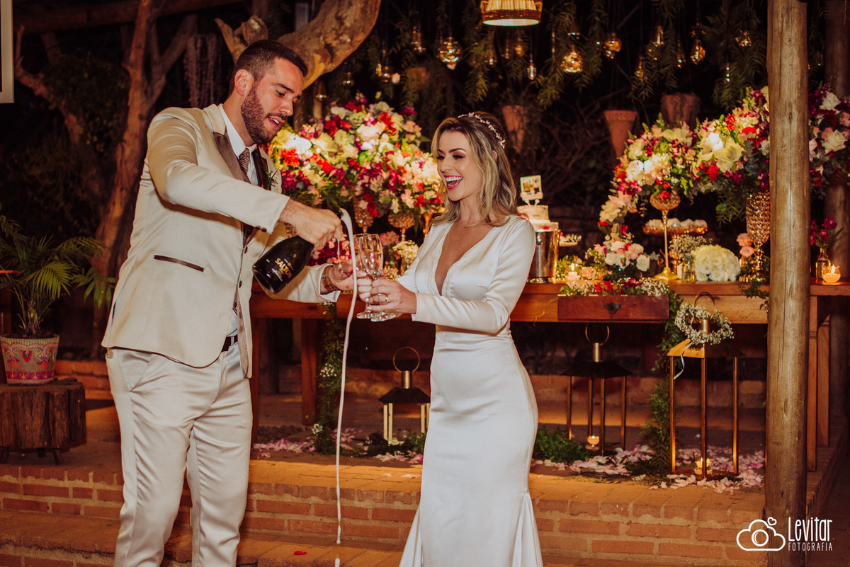 Casamento | na Luciana Valladão Restaurante | Guaratinguetá |Paula e Luan