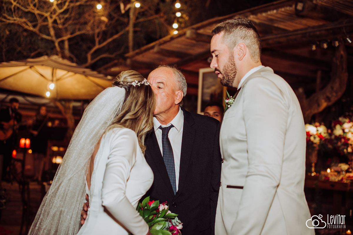 Casamento | na Luciana Valladão Restaurante | Guaratinguetá |Paula e Luan