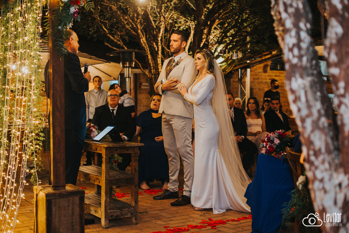 Casamento | na Luciana Valladão Restaurante | Guaratinguetá |Paula e Luan