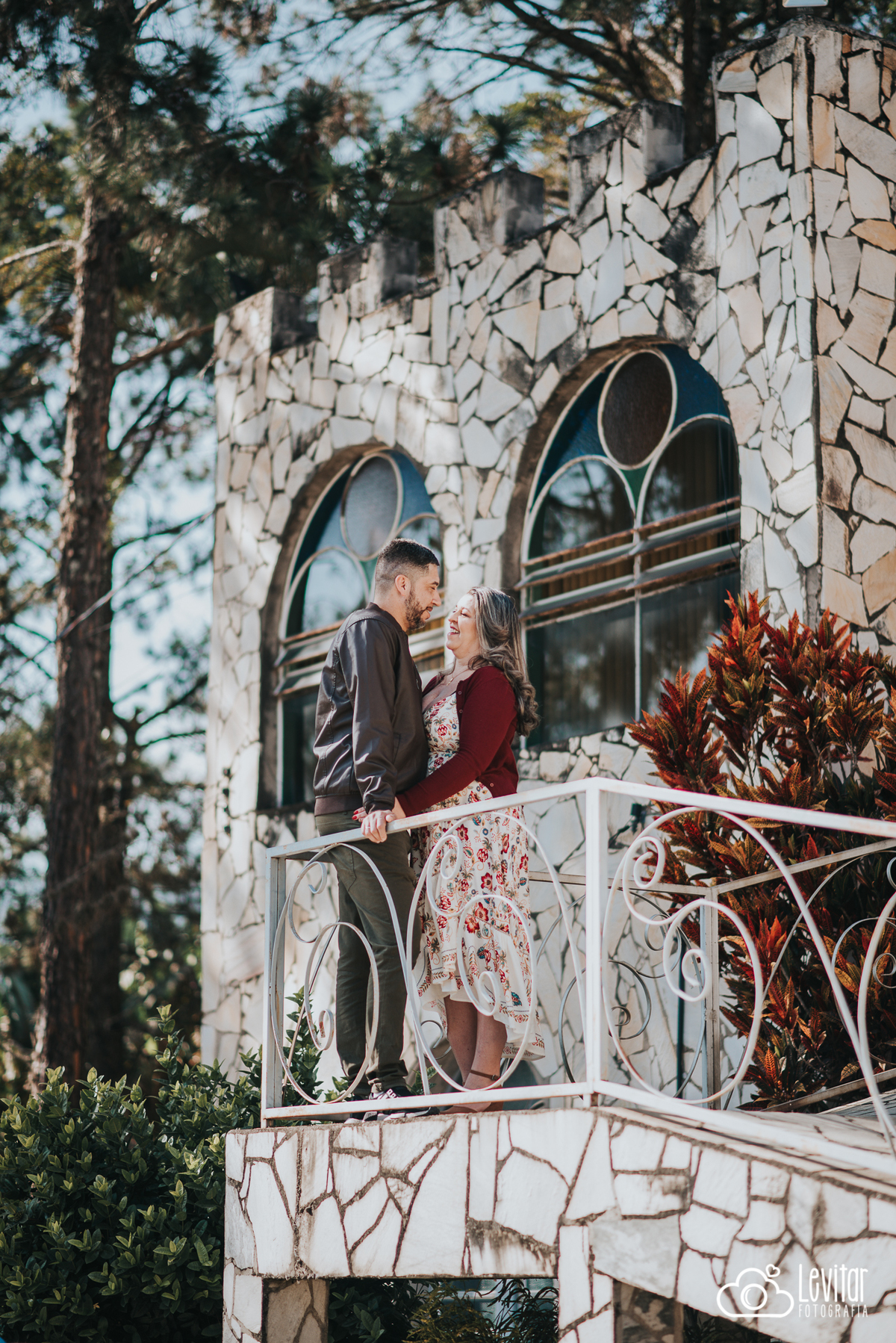 Ensaios - Pré Wedding - Suzana e Rodrigo - Mosteiro Sagrada Face - Roseira-SP