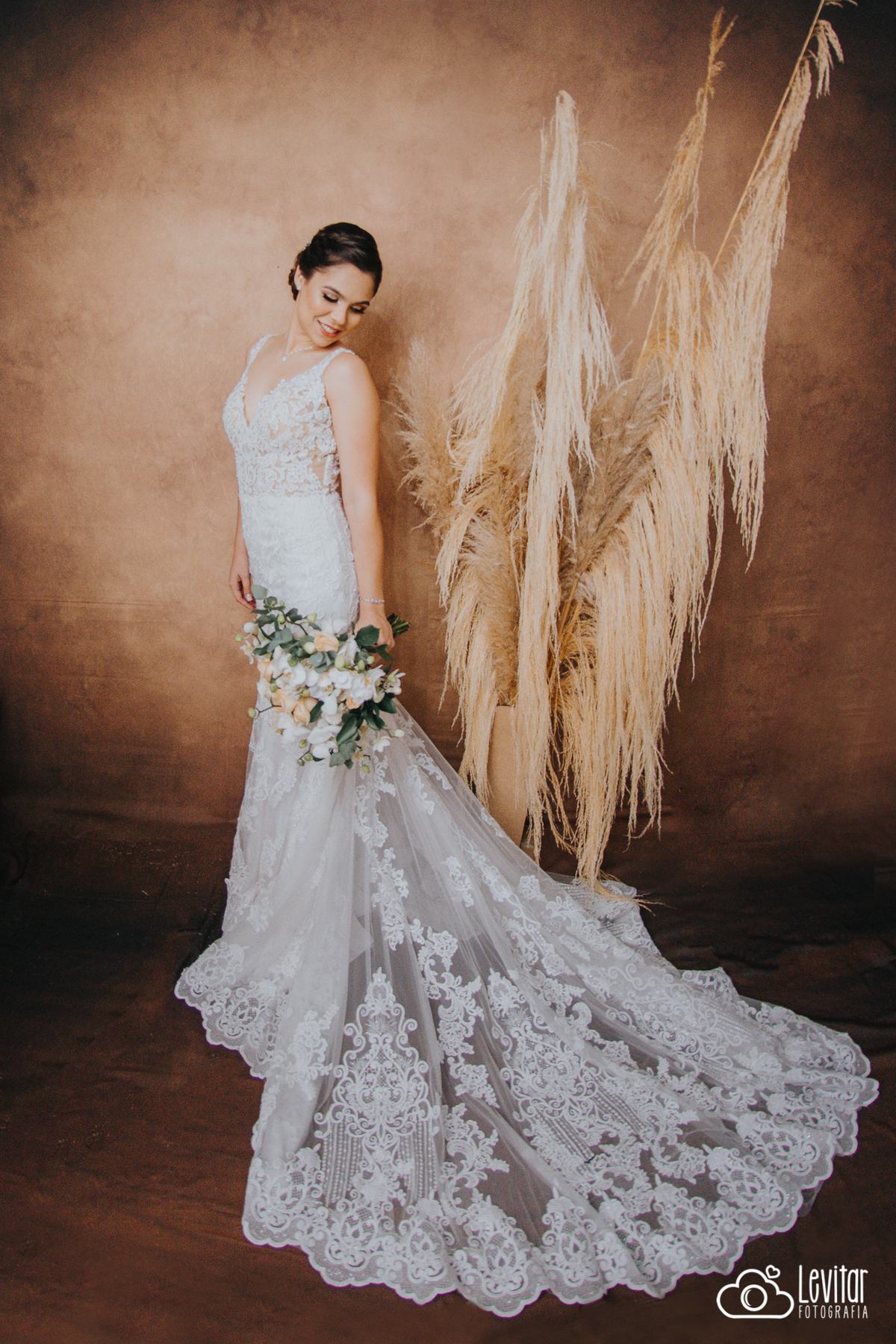 Casamento Marcela & Rodrigo | Catedral Nossa Senhora da Piedade - Lorena/SP | Festa Farol do Vale Cachoeira Paulista - Cerimonialista Eduardo Bueno