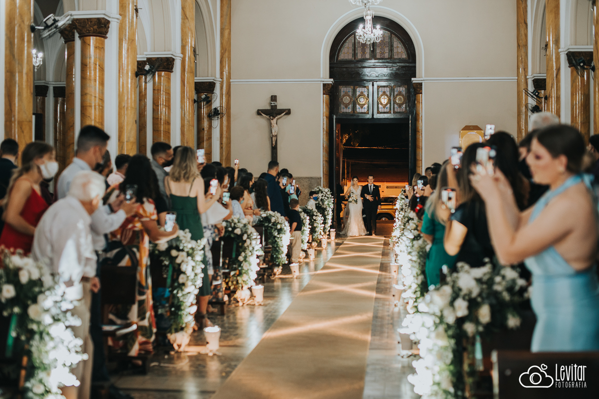 Casamento Marcela & Rodrigo | Catedral Nossa Senhora da Piedade - Lorena/SP | Festa Farol do Vale Cachoeira Paulista - Cerimonialista Eduardo Bueno