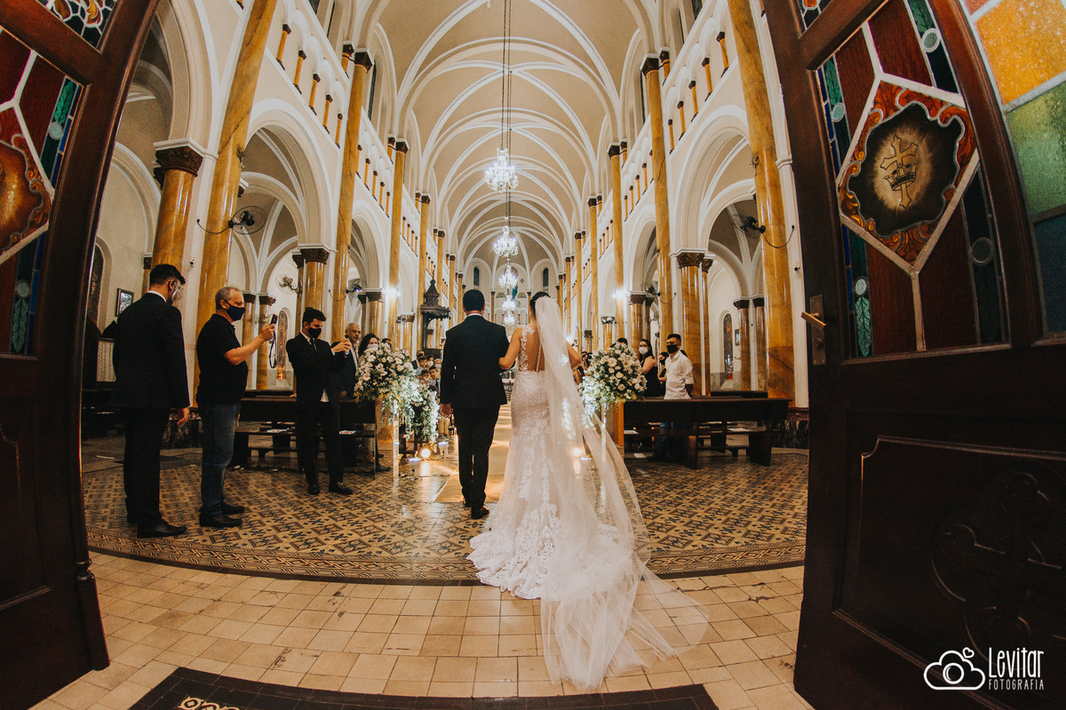 Casamento Marcela & Rodrigo | Catedral Nossa Senhora da Piedade - Lorena/SP | Festa Farol do Vale Cachoeira Paulista - Cerimonialista Eduardo Bueno