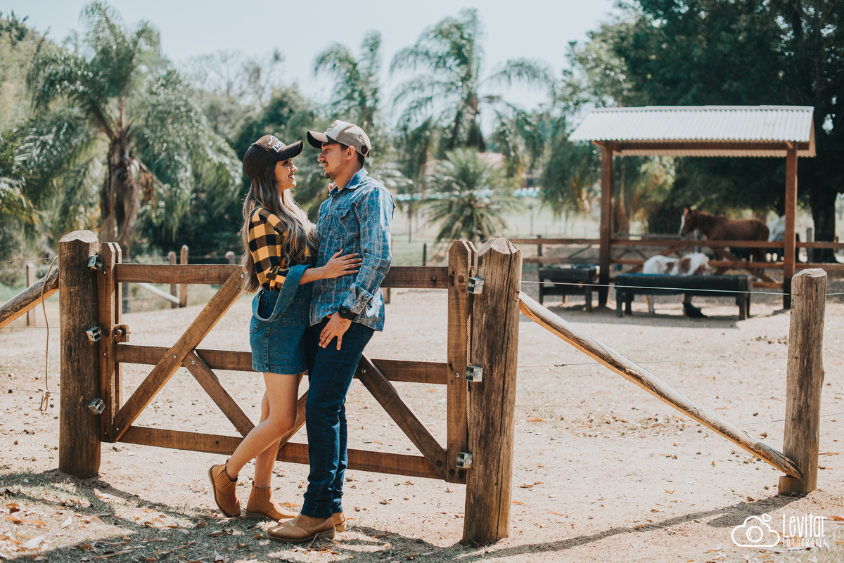 Ensaio Pré-Wedding | Fernanda Karen & Altieres | Hotel Fazenda Sete Lagos - Guaratinguetá / SP
