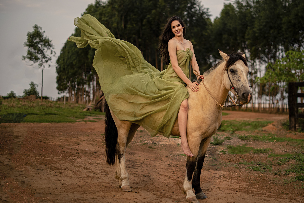 Ensaio de Casal com Cavalos Sinop-MT-casal-ensaio-de-casal-nova-fronteira-ensaio-com-cavalos-