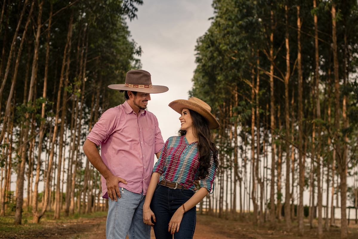 Ensaio de Casal com Cavalos Sinop-MT-casal-ensaio-de-casal-nova-fronteira-ensaio-com-cavalos-