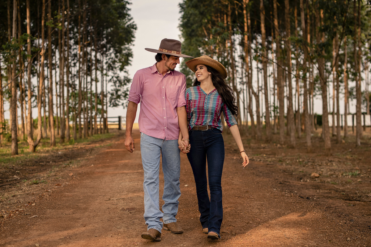 Ensaio de Casal com Cavalos Sinop-MT-casal-ensaio-de-casal-nova-fronteira-ensaio-com-cavalos-