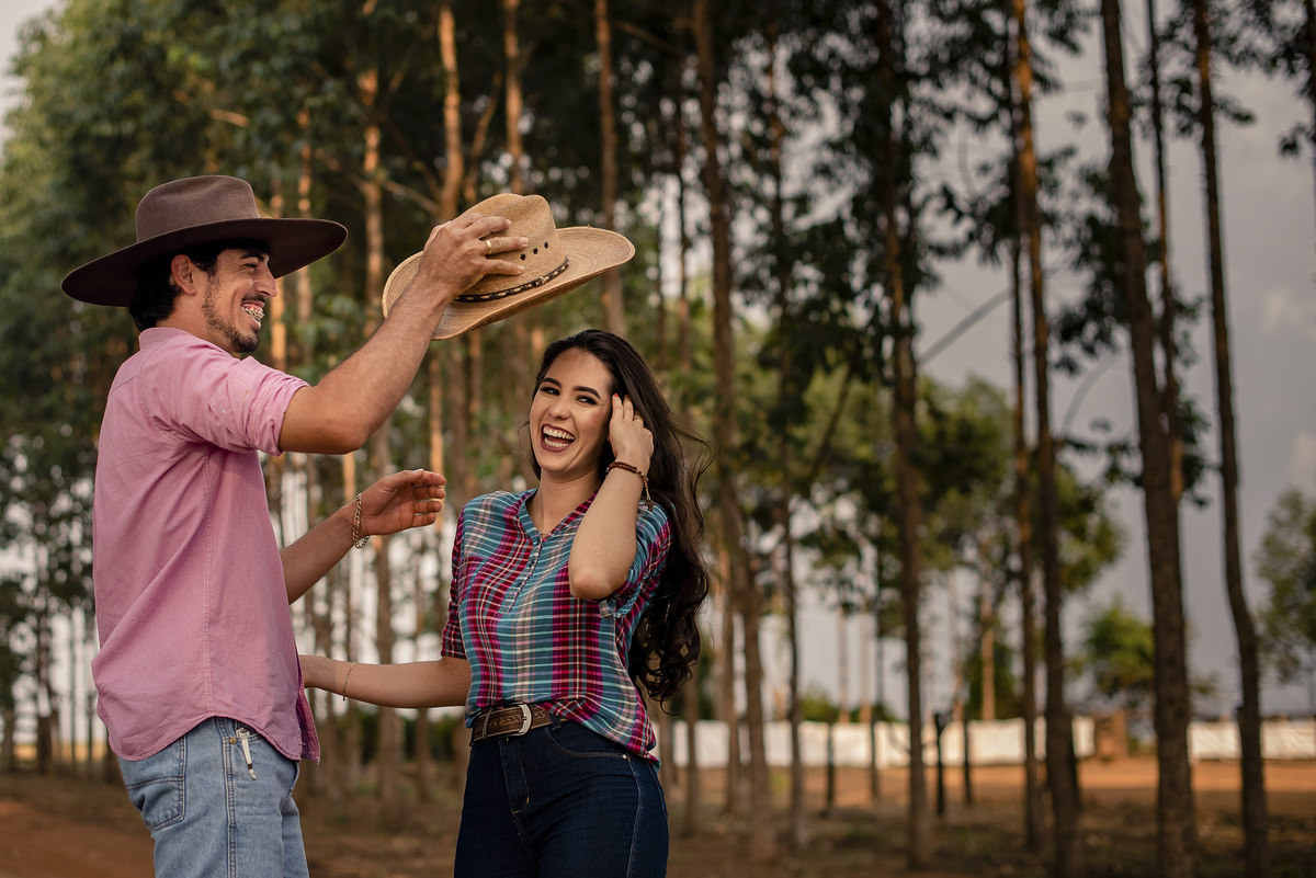 Ensaio de Casal com Cavalos Sinop-MT-casal-ensaio-de-casal-nova-fronteira-ensaio-com-cavalos-