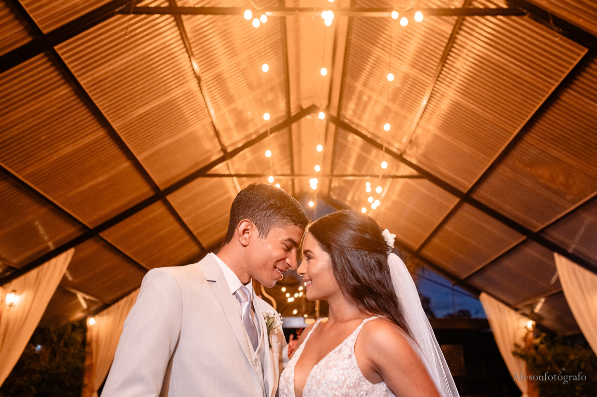 Casamento-na-Chácara-Cerradu's- Sinop-MT-aleson-fotografo-fotografo-em-sinop-casamentos-fotografiade-casal-noivas-vestidos-de-noivas-