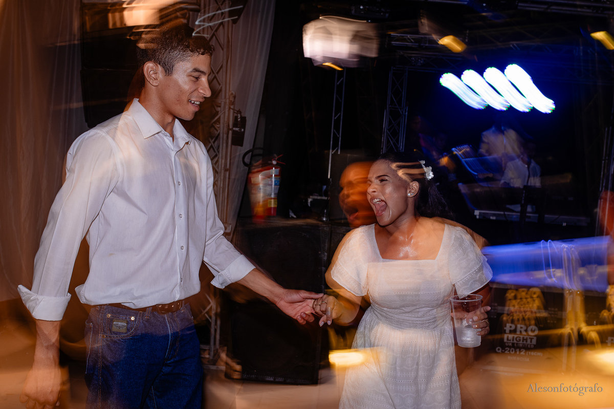 Casamento-na-Chácara-Cerradu's- Sinop-MT-aleson-fotografo-fotografo-em-sinop-casamentos-fotografiade-casal-noivas-vestidos-de-noivas-