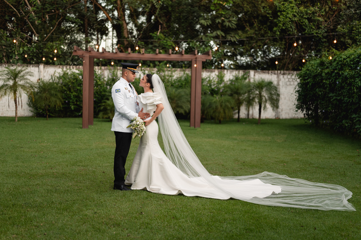 vestido-de-noivas-sinop-rosania-bellei-estilista-rosania-bellei-sinop-noivas-fotografos-de-noivas-sinop