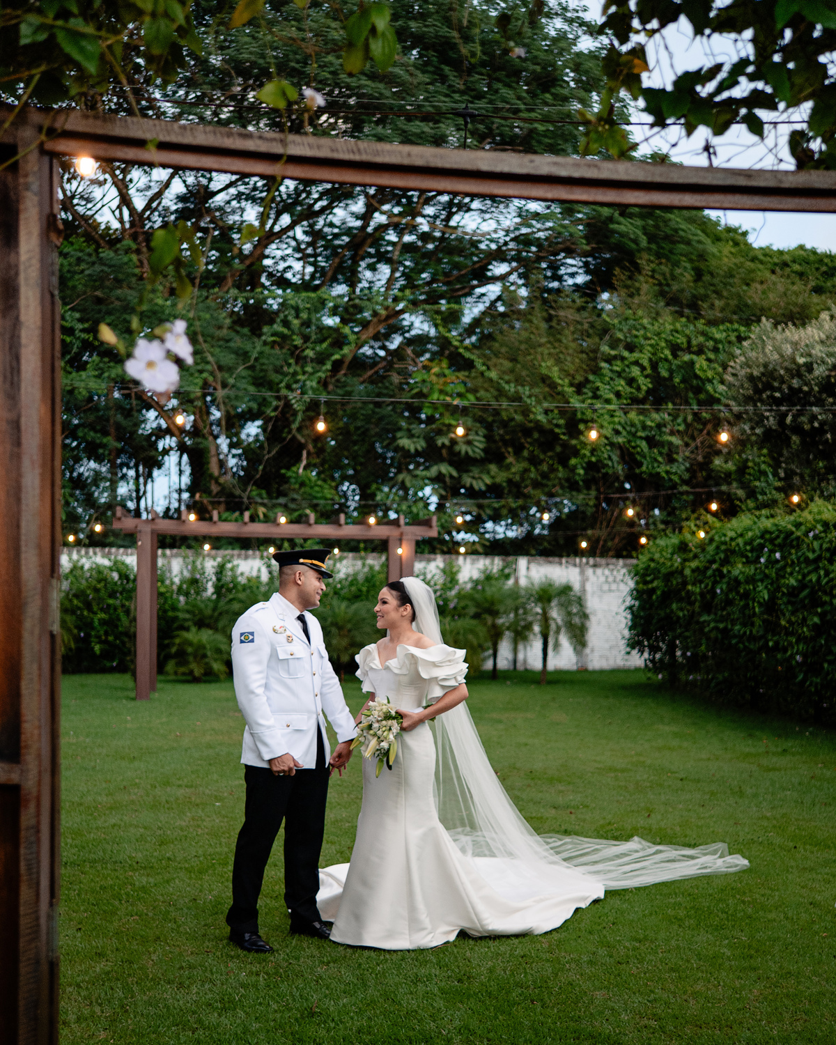 vestido-de-noivas-sinop-rosania-bellei-estilista-rosania-bellei-sinop-noivas-fotografos-de-noivas-sinop