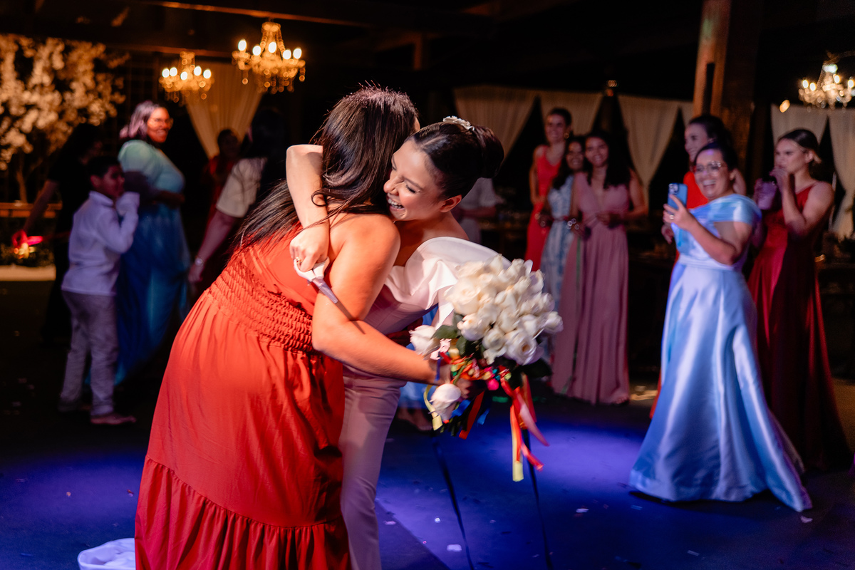 vestido-de-noivas-sinop-rosania-bellei-estilista-rosania-bellei-sinop-noivas-fotografos-de-noivas-sinop