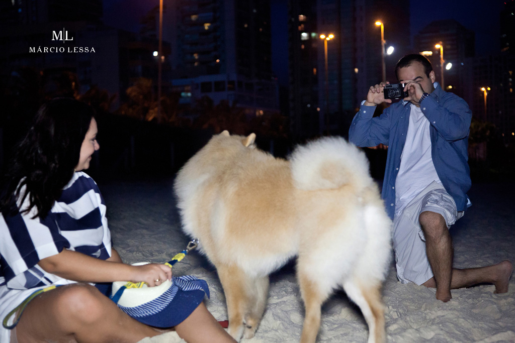 Pre-Wedding na Praia da Barra da Tijuca, Rio de Janeiro, RJ, por Márcio Lessa | Fotografia