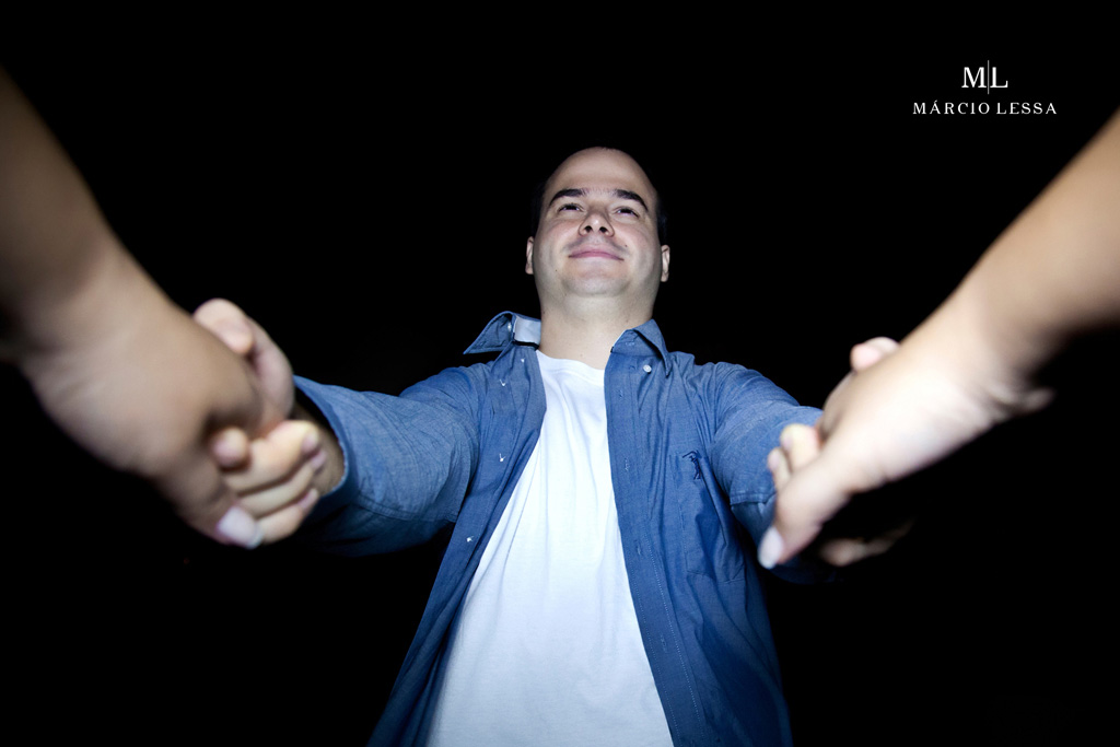 Pre-Wedding na Praia da Barra da Tijuca, Rio de Janeiro, RJ, por Márcio Lessa | Fotografia