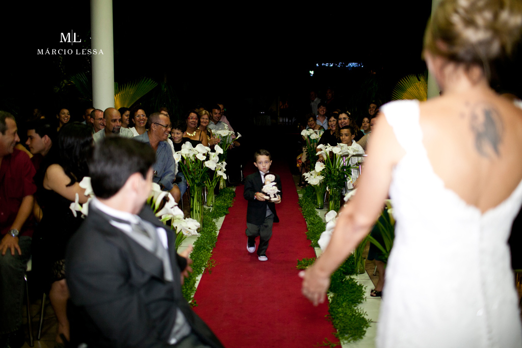 E lá vem as alianças! Casamento na Lofty Kingdom Eventos, Rio de Janeiro, RJ, por Márcio Lessa | Fotografia