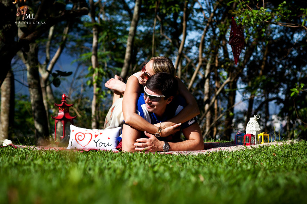 I Love You! Pre-Wedding no Parque Penhasco Dois Irmãos, Leblon, Rio de Janeiro, RJ, por Márcio Lessa | Fotografia