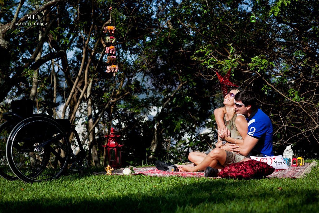 Aquele momento bom | Pre-Wedding no Parque Penhasco Dois Irmãos, Leblon, Rio de Janeiro, RJ, por Márcio Lessa | Fotografia