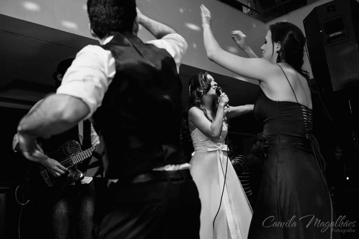 festa de casamento animada