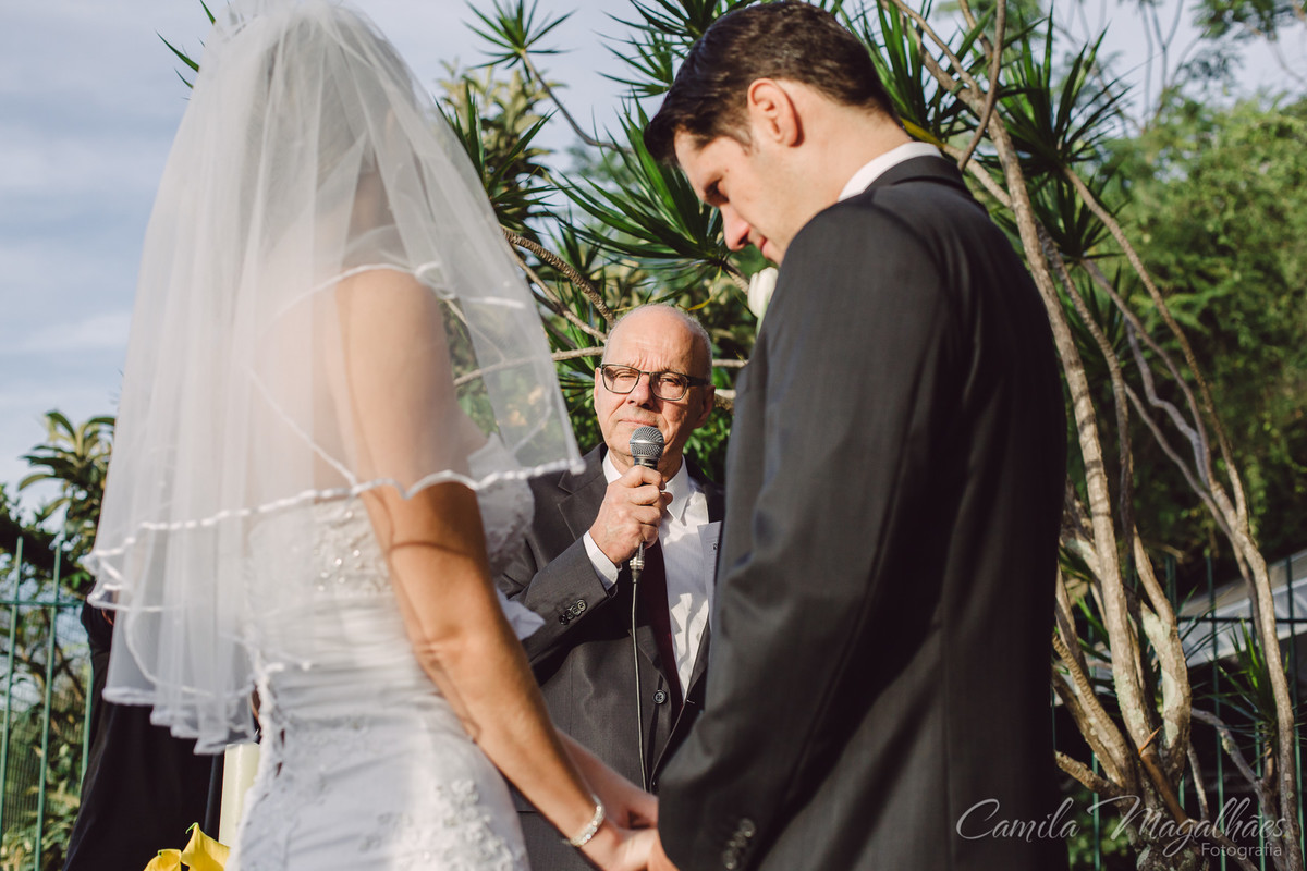 pai celebra casamento do filho