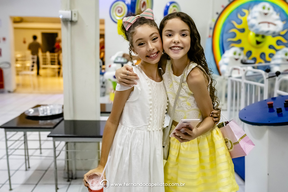 Festa de aniversário infantil da Nathalie Ferraz, a Tetê do Zoo da Zu, no Buffet Play Mini Golf, em São José dos Campos. Fornecedores: Decoração Nina Gutti, Casa de Festas, Yupie Filmes, Art em Scrap, Paulo Mágico, Turma do Tio Chico.