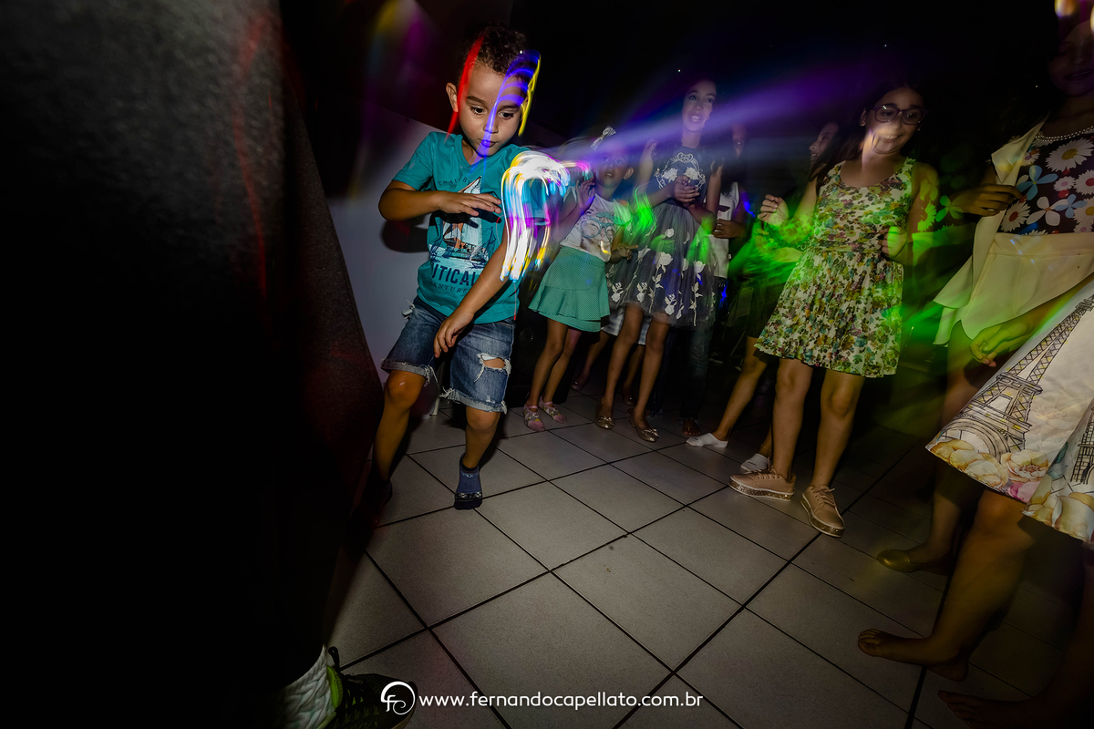 Festa de aniversário infantil da Nathalie Ferraz, a Tetê do Zoo da Zu, no Buffet Play Mini Golf, em São José dos Campos. Fornecedores: Decoração Nina Gutti, Casa de Festas, Yupie Filmes, Art em Scrap, Paulo Mágico, Turma do Tio Chico.