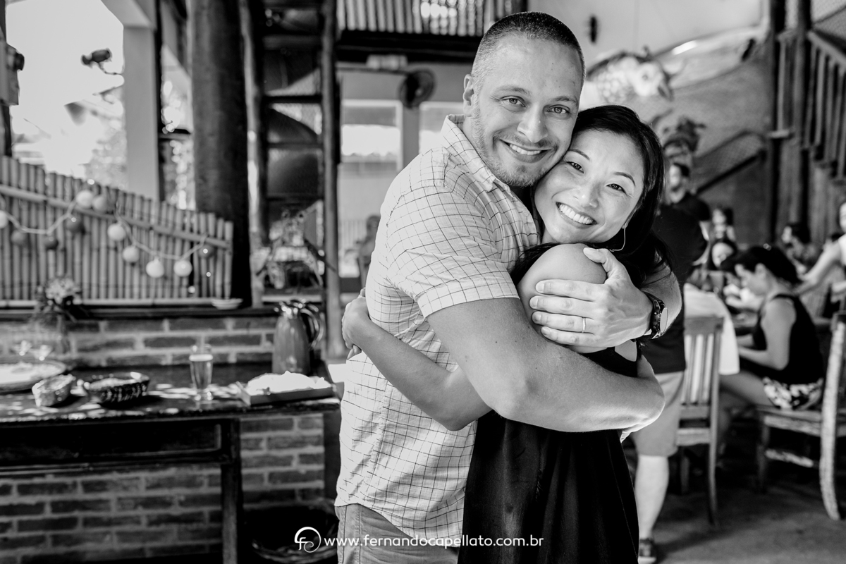 Festa de aniversário infantil no Espaço Pindorama, São Paulo. Fernando Capellato Fotografia. Tem a princesas. Fotos espontâneas.