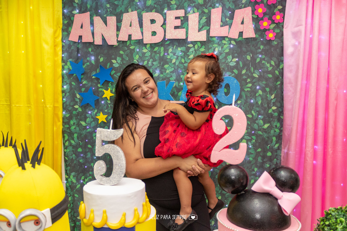 Aniversário.Anabella.Kaio.CaxiasdoSul.Minions.Minnie.Aniverduplo.Feliz Para Sempre Fotografia