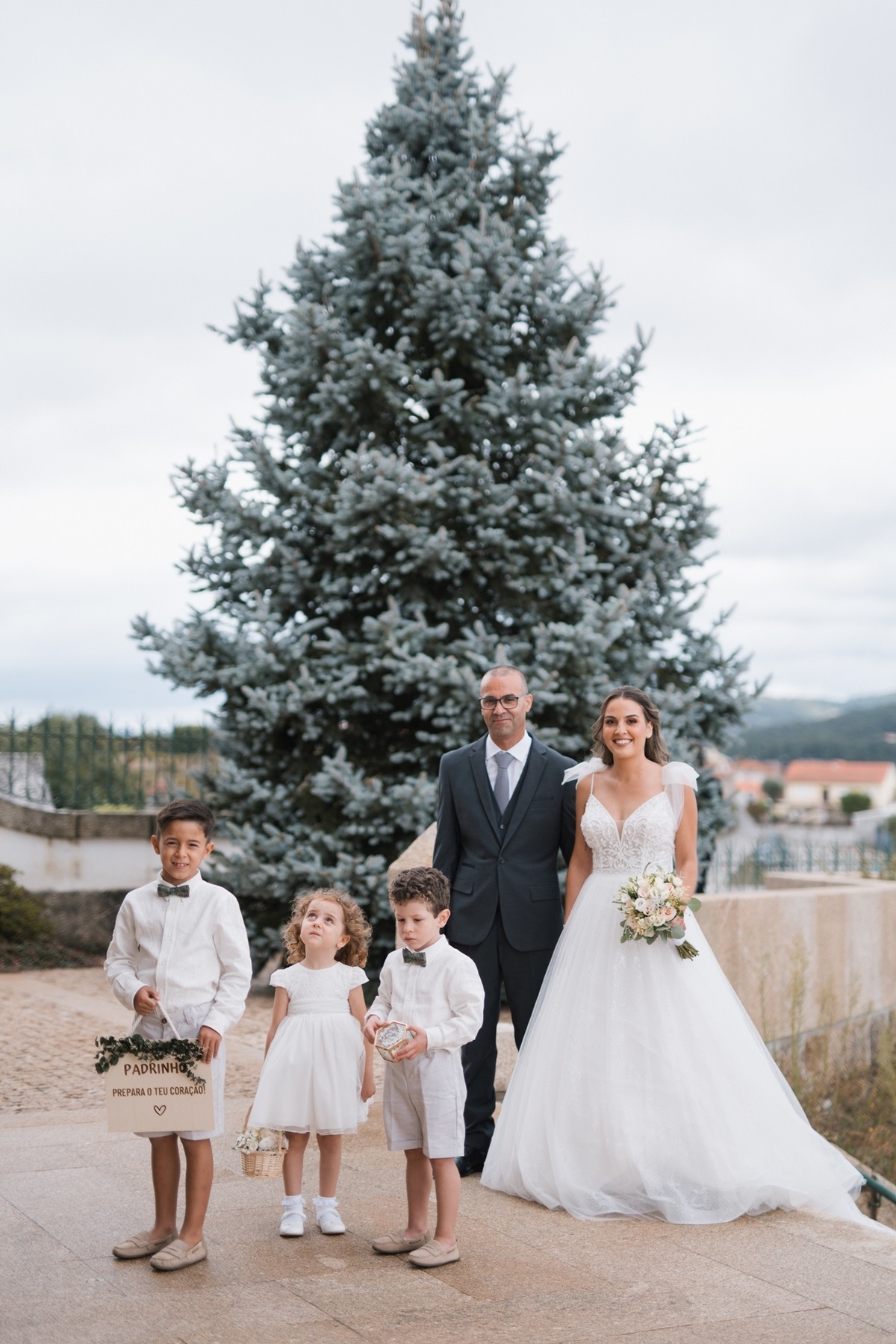 Noiva chega à igreja
Termas S. Vicente Casamento
Igreja
Fotografia Kryzphoto