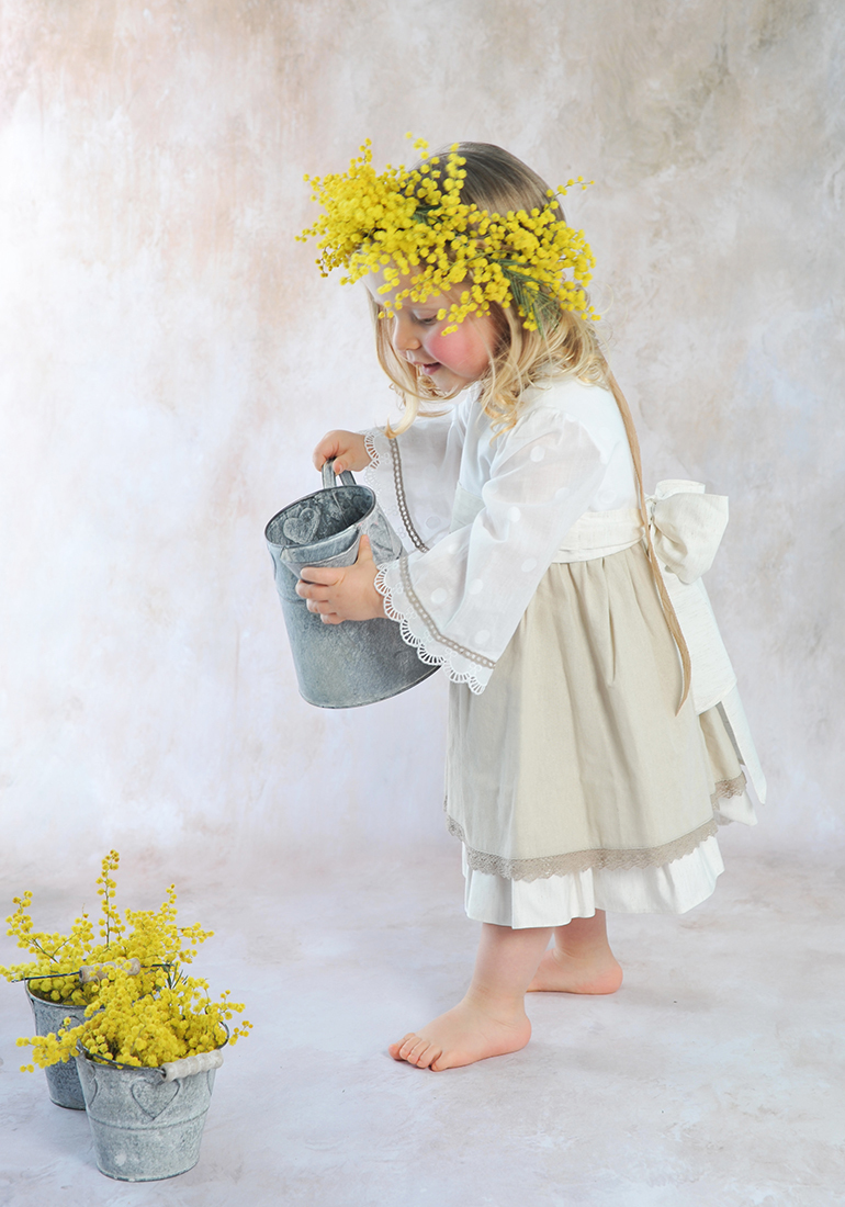 Sessão menina com vestido maternal