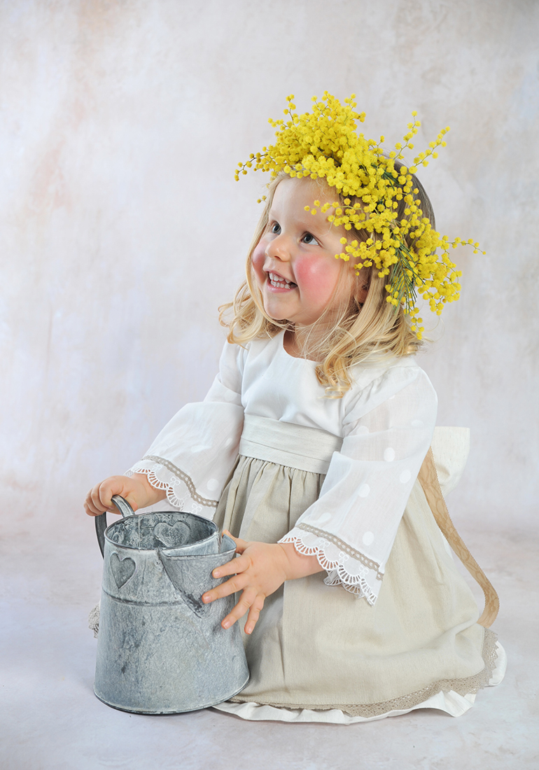 Sorriso menina sessão estúdio kryzphoto