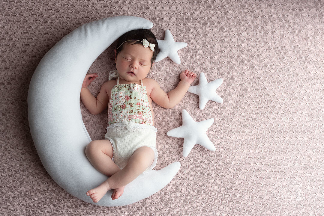 foto de recém-nascido feita pela especialista e enfermeira Priscilla Felix