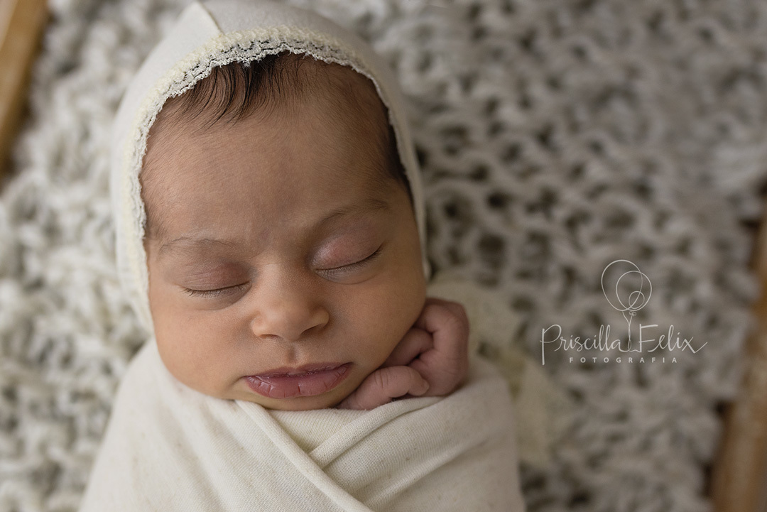 Ensaio Newborn responsável - fotógrafa especialista em recém-nascido SP