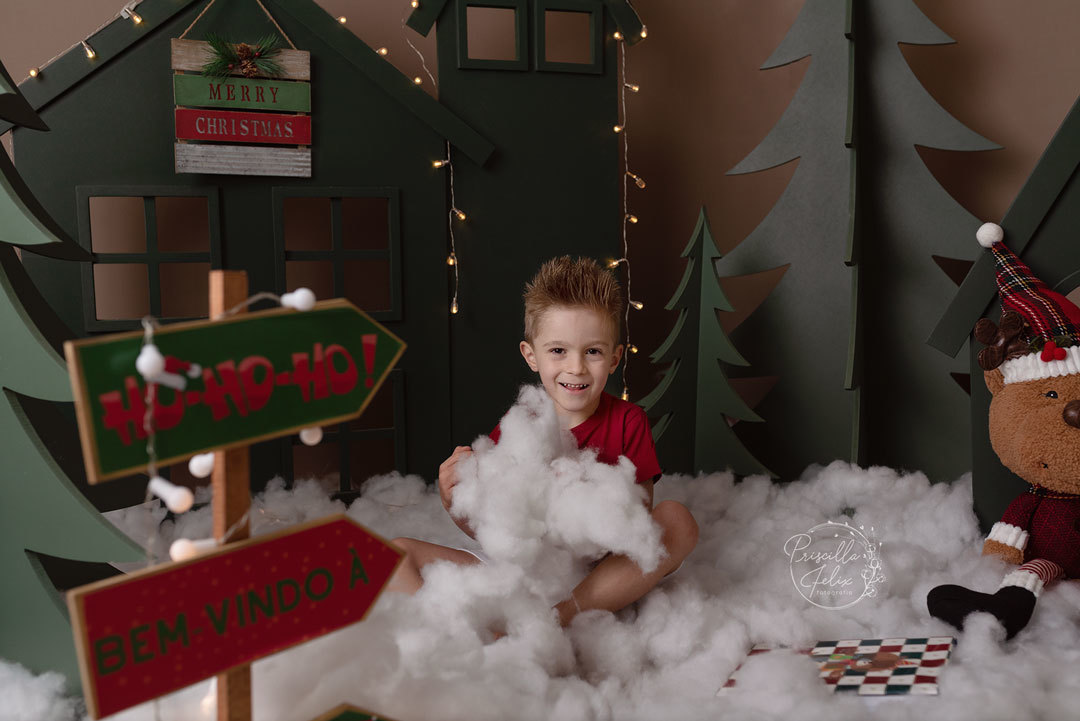 Ensaio de Natal 2022 no estúdio de Priscilla Felix na Vila Leopoldina, São Paulo/SP